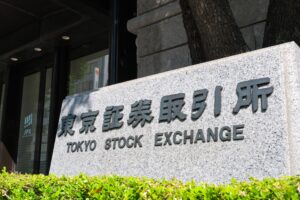 ホロライブのカバー、東証プライム上場変更を一旦断念　申請内容変更のため