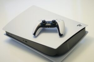 「次世代ゲーム機は必要なのか」質疑にソニー経営陣の回答は　プレステ展開は「最優先事項」