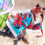『ウマ娘』トランセンドが自身の“勝負服”姿でフィギュア化！いたずらっぽい舌出し表情も再現
