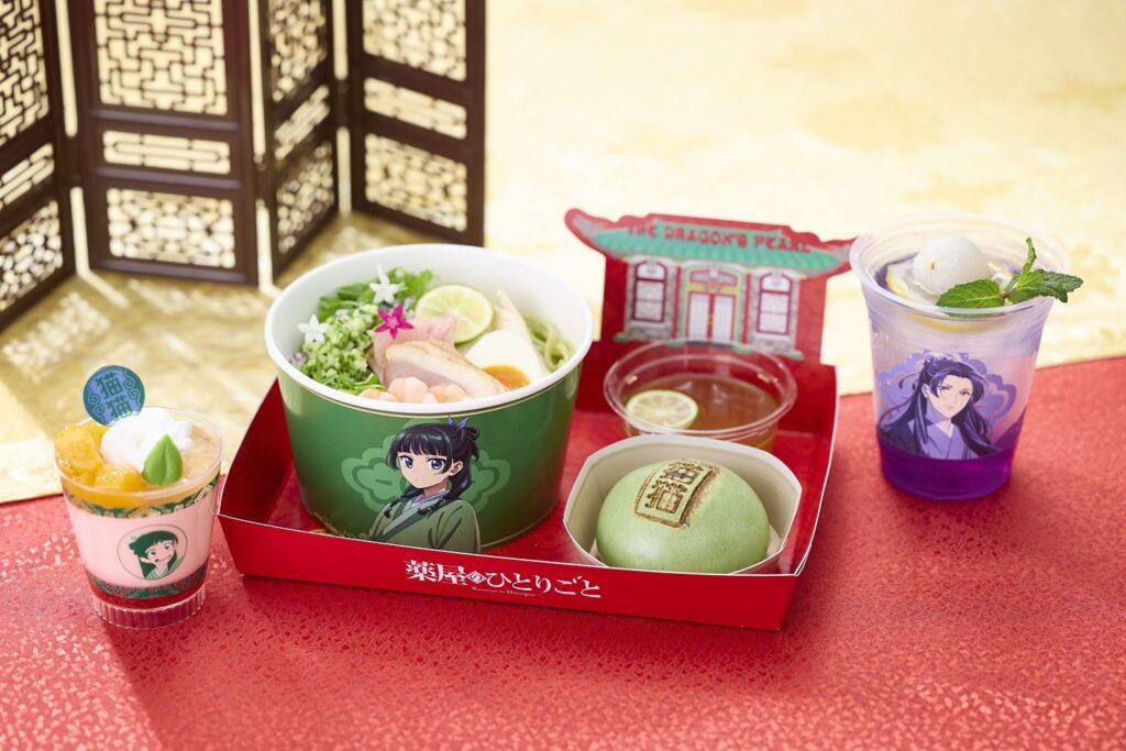 猫猫カラーの“緑色”冷麺から壬氏ドリンクまで！薬屋✕USJ、コラボのフードメニューが公開