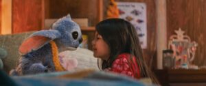 実写版『リロ＆スティッチ』ついに「マイクラ」を抜いて今年最多興収を記録…日本では23.8億円に