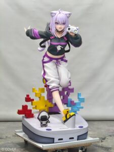 ホロライブVTuber「猫又おかゆ」がフィギュアに！至る所にゲーム要素、八重歯にも注目