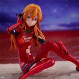 『エヴァンゲリオン』アスカが座り姿でフィギュア化！シンジ再会シーンの心情を表現