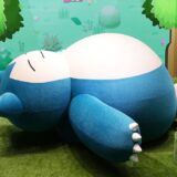 渋谷に巨大カビゴン現る！睡眠ゲーム『Pokémon Sleep』2周年記念で回遊イベント開催
