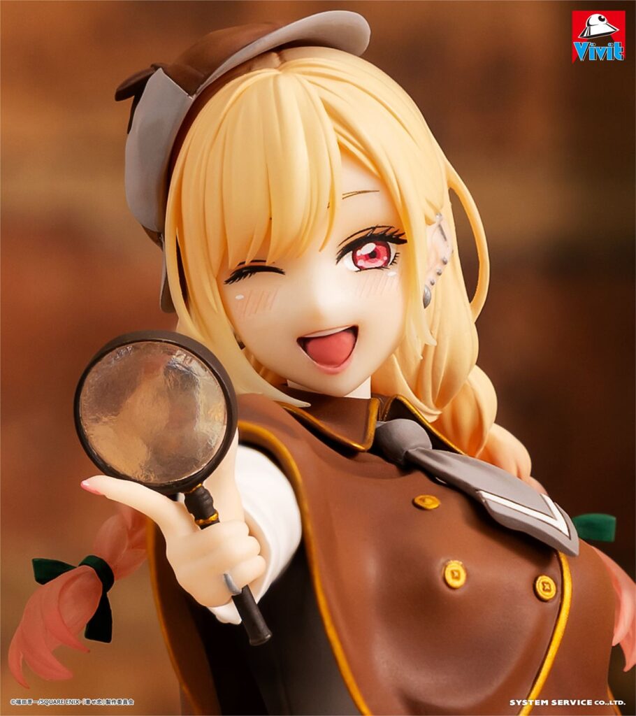 「着せ恋」喜多川海夢が“探偵姿”でプライズフィギュアに！ゲーセン専用の衣装で登場