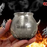鋳造メーカーが「キン肉マン」悪魔将軍型のぐい呑みを製造　錫製で本格的な酒器に