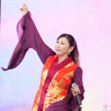 高橋洋子、閉幕迫る大阪万博でミニライブに出演　今年で30周年の『エヴァ』楽曲を披露