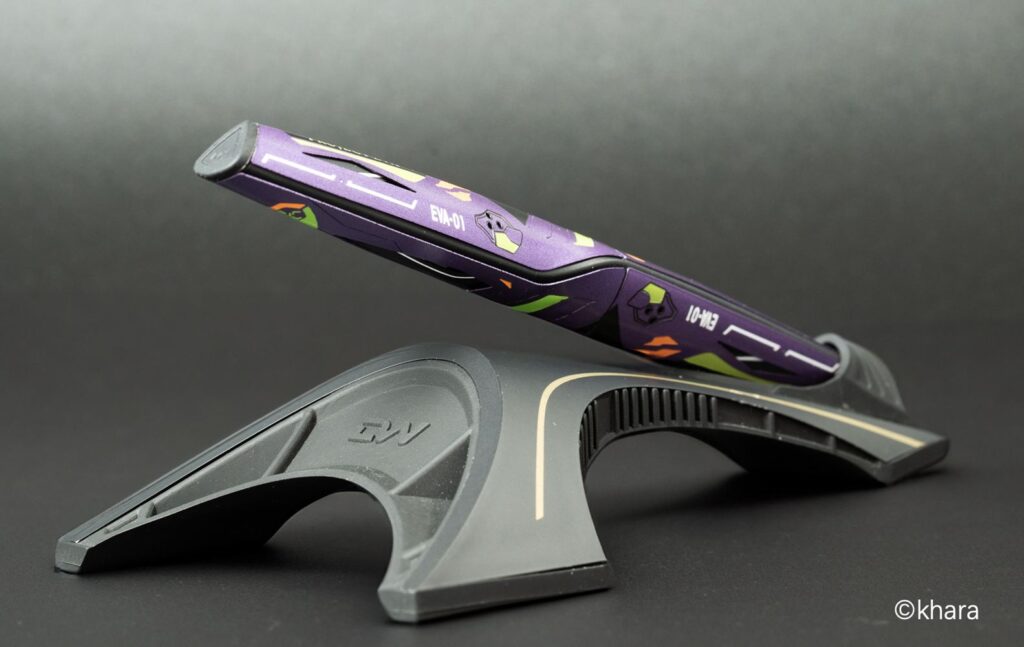 「エヴァンゲリオン」初号機モチーフの万年筆が登場！30周年記念で日本限定1000本