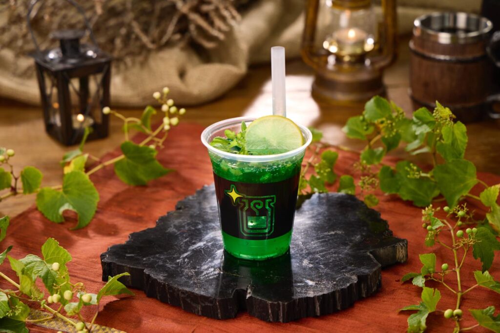 回復グレート キウイ、紫蘇、はちみつ、ソーダ