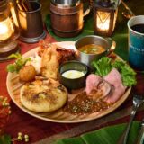 USJが「モンハンワイルズ」とコラボ、限定レストラン登場　獣人族のアジトで…焚き火料理も